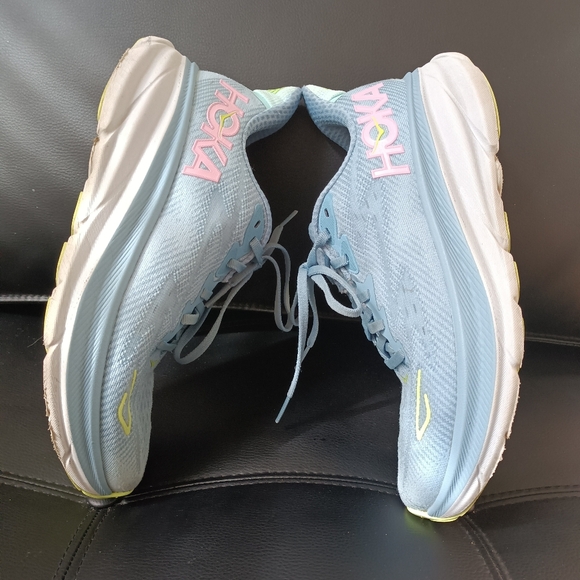 Hoka One One Clifton 9 Athletic Shoes Size 7.5B Sky Blue - Picture 4 of 17
